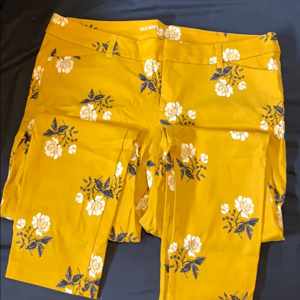 Old navy pixie pants
